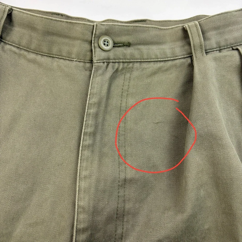 Vintage Banana Republic Pleated Chino Shorts Mens 34 Olive Green Cotton Twill